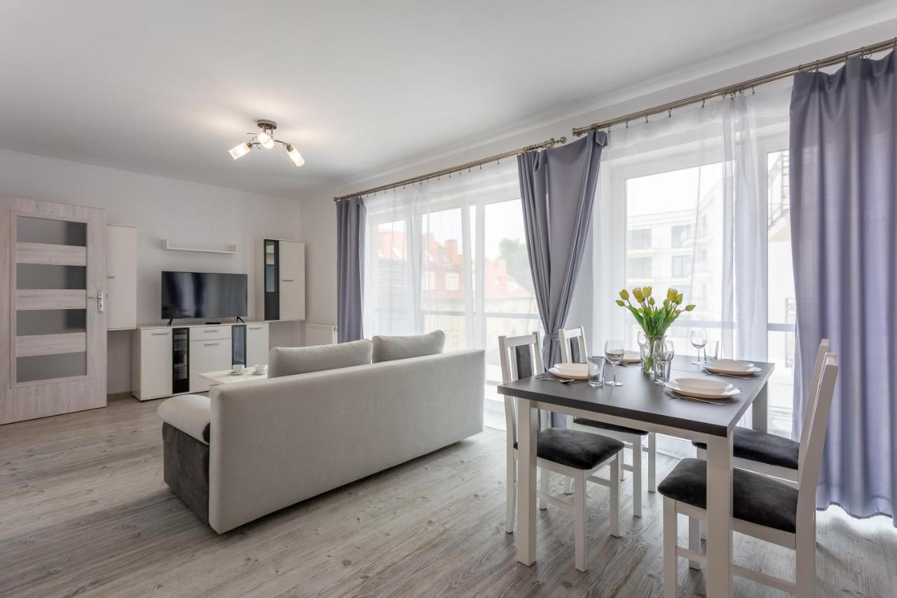 Ambria Apartments Flotylla 슈비노우이스쳬 외부 사진