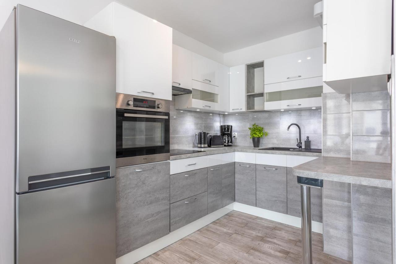 Ambria Apartments Flotylla 슈비노우이스쳬 외부 사진